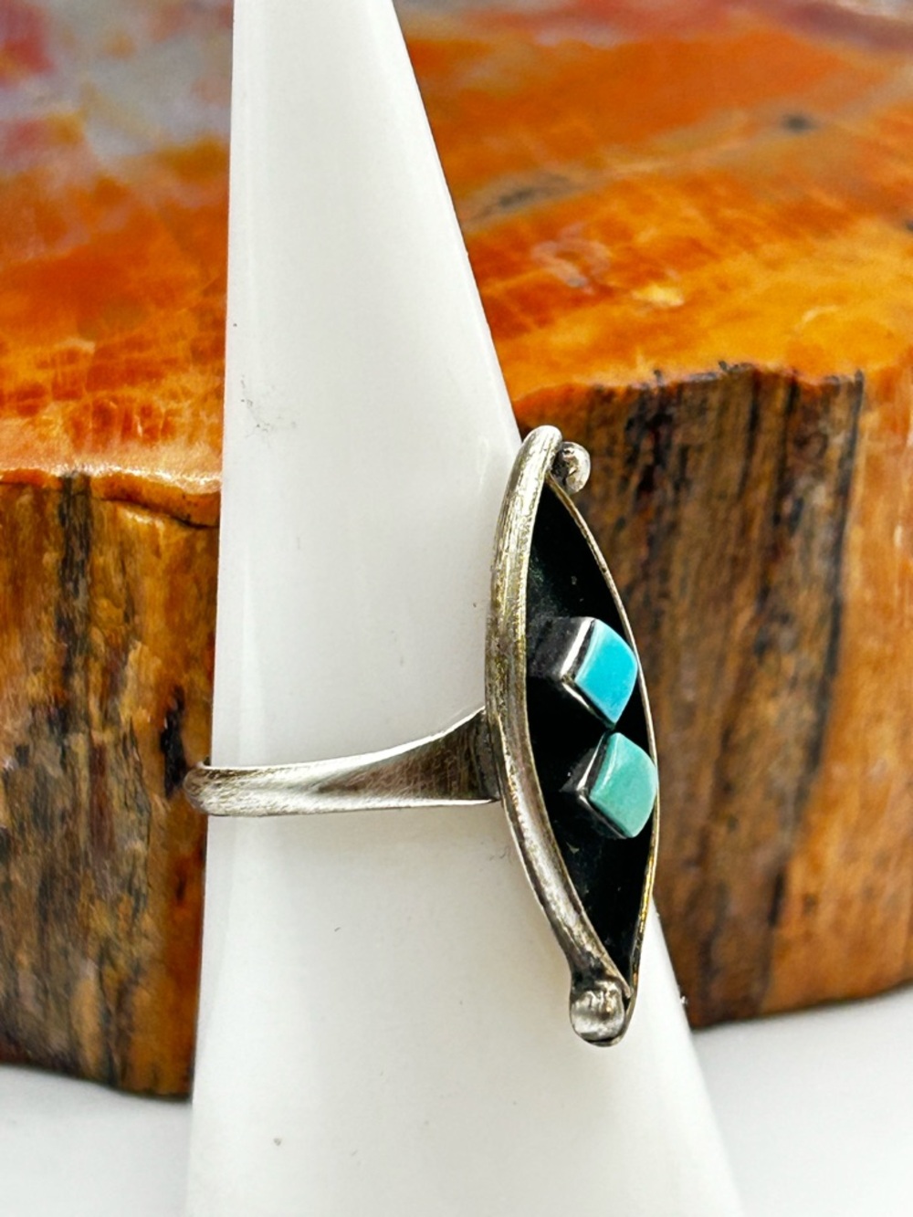Vintage Dainty Sterling Silver Turquoise Ring - Size 6 - Picture 3 of 6
